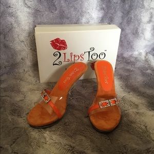 2 Lips Too brand new shoes